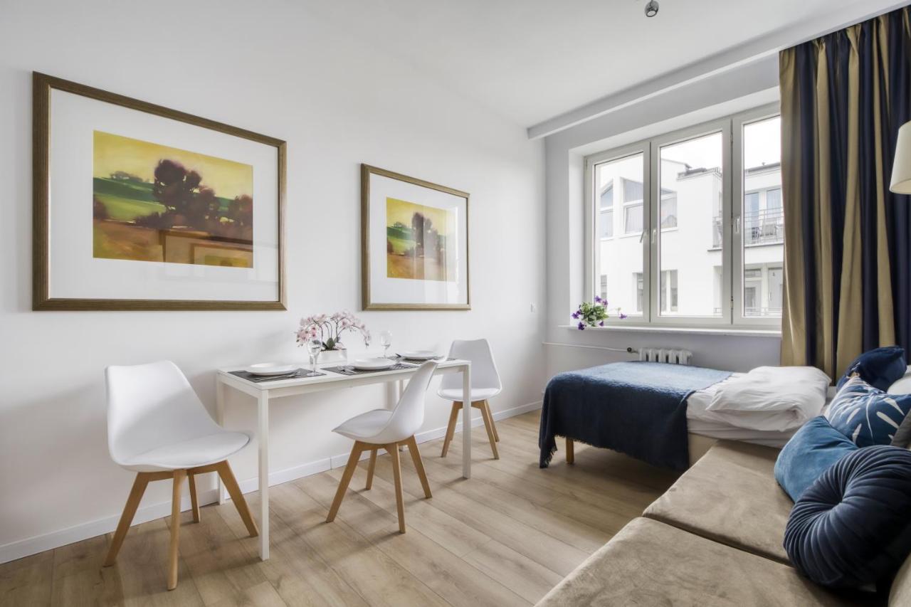 23 Unit Miniapartments Warszawa Lotnisko Okecie Fajne Ministudio Przy Bitwy Warszawskiej Exterior foto